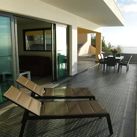 Villa Arco Da Calheta Sleeps 6 With Pool And Air Con Arco da Calheta (Madeira)
